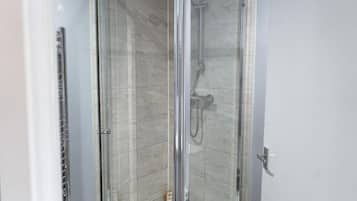 Classic Double Room, Private Bathroom | Bathroom | Hair dryer, towels, soap, toilet paper