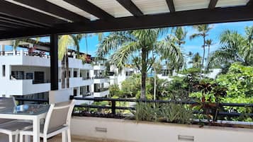 Apartemen Mewah | Teras/patio