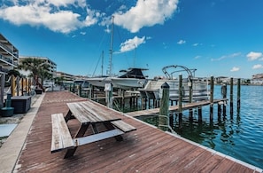 Marina/club náutico