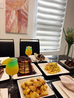 Dining - The Onyx Beach Villa by MTJ Properties (Plantation Village)