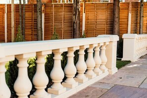 Terrace/patio - Domo Boutique Hotel Birmingham (Birmingham)