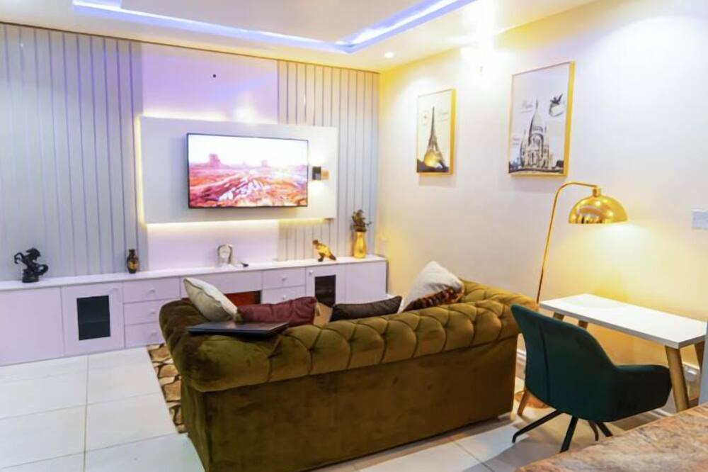 The Panache Luxury Apartment