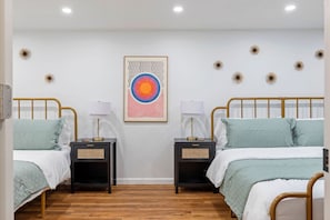 4 habitaciones, wifi gratis y ropa de cama 