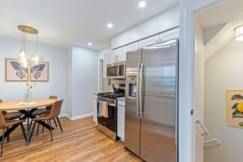 Soak and Play: Hot Tub + Family Arcade Fun