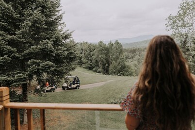 2-Level Home • Tremblant Mountain View • Fireplace