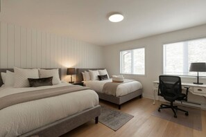 Desk, iron/ironing board, WiFi, bed sheets