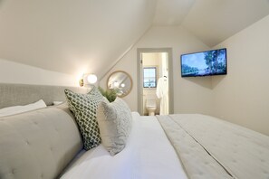 2 عدّة غرف نوم ومكواة/لوح كي وواي فاي مجانًا وملاءات أسرّة