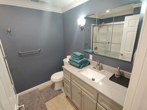 Hair dryer - Mountain Cabin near Yosemite Free Parking WiFI (Groveland)