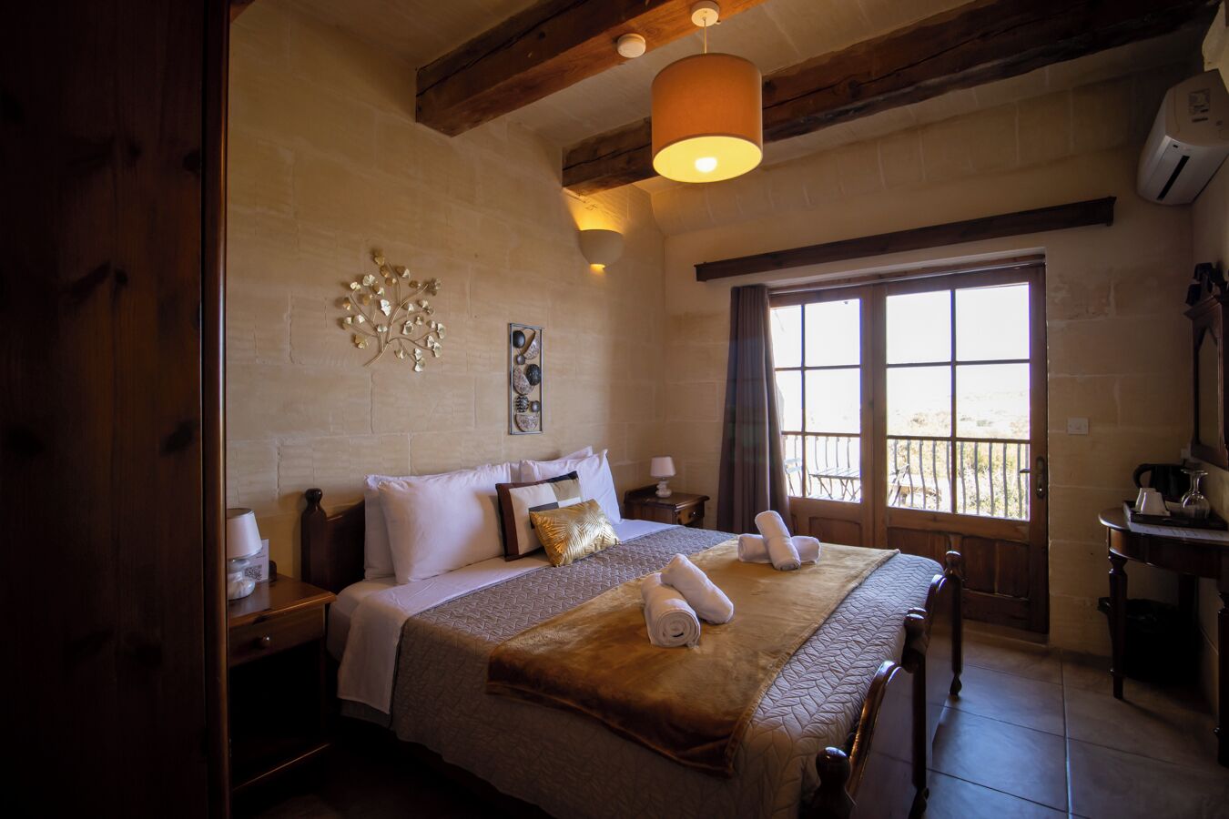 더블룸 또는 트윈룸, 바다 전망 | 암막 커튼, 다리미/다리미판, 무료 WiFi