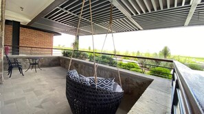 Suite King Terrace | Coffre-fort, bureau, espace de travail pour ordinateurs portables