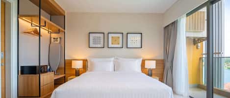 1 habitación, tabla de planchar con plancha, wifi y ropa de cama