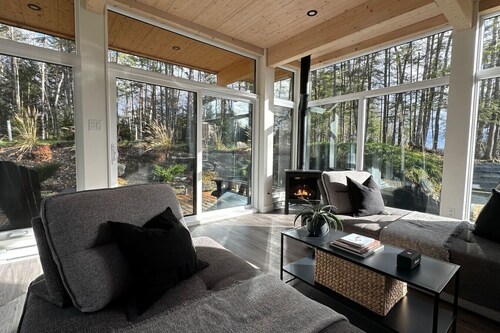 Scenic & Bright | Sauna • Fire • 20 min Tremblant