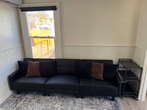 Televisie en een computerscherm