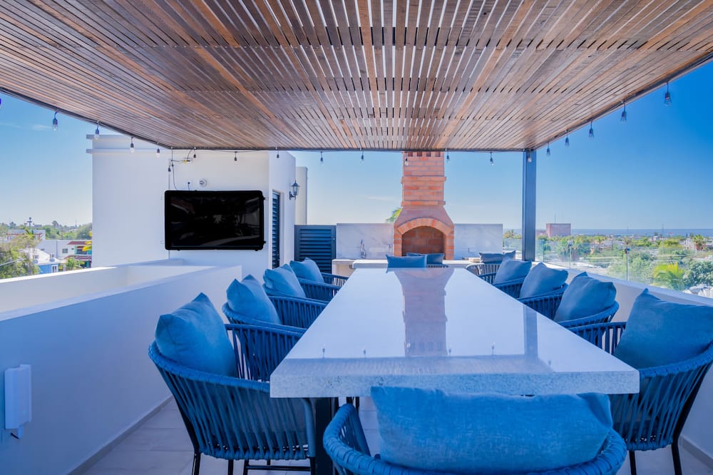 Josefa Suites