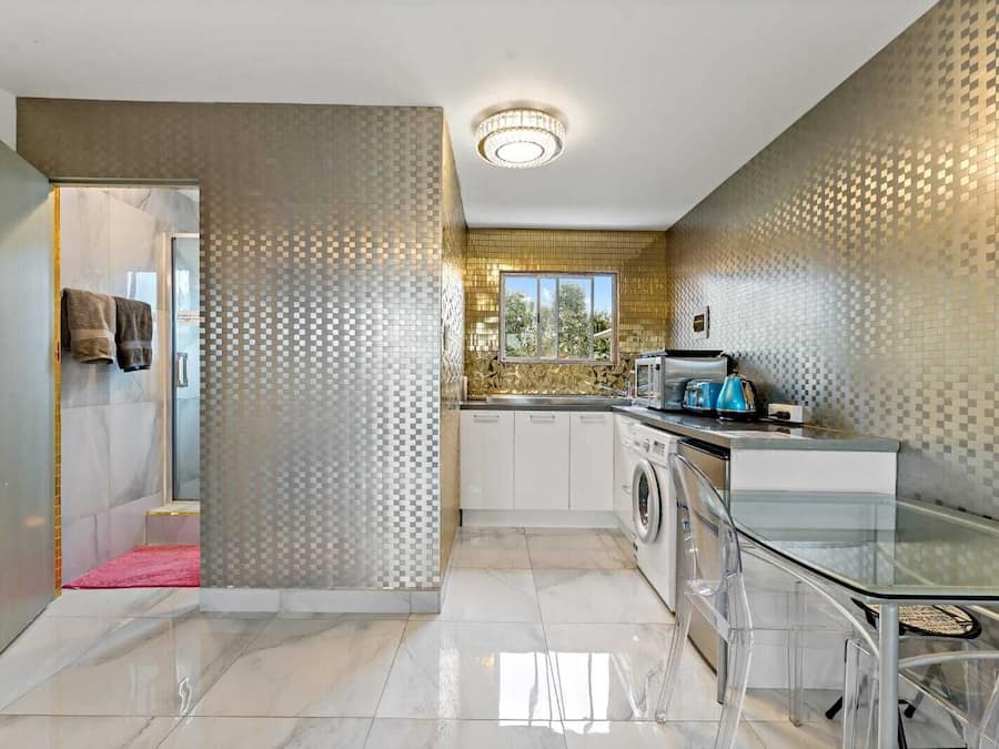 Apartamento conforto | 1 quarto, edredons de pluma, Wi-Fi de cortesia, roupa de cama