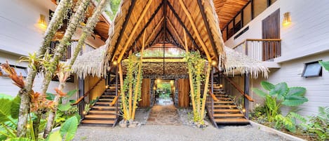 Fachada da propriedade