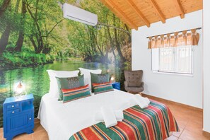 1 bedroom, free WiFi, bed sheets - Holiday Home 'Zé Maria' with Mountain View, Wi-Fi and Air Conditioning (Odemira)