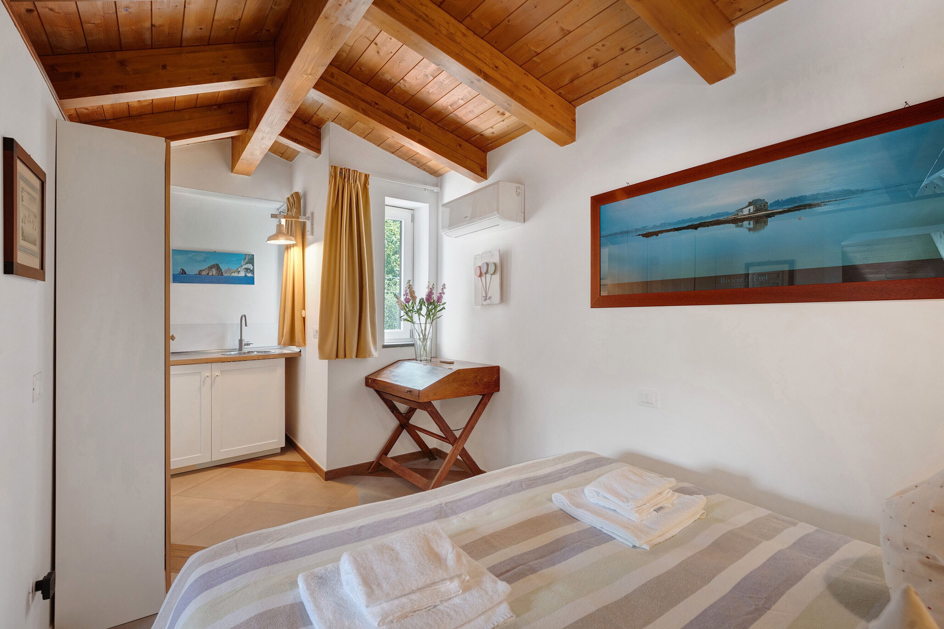 2 camere, ferro/asse da stiro, Wi-Fi gratuito, lenzuola