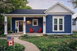 Exterior - Old Maple House -touch of Canadian charm on Kentuckys Bourbon Trail. Circa 1901. (Elizabethtown)