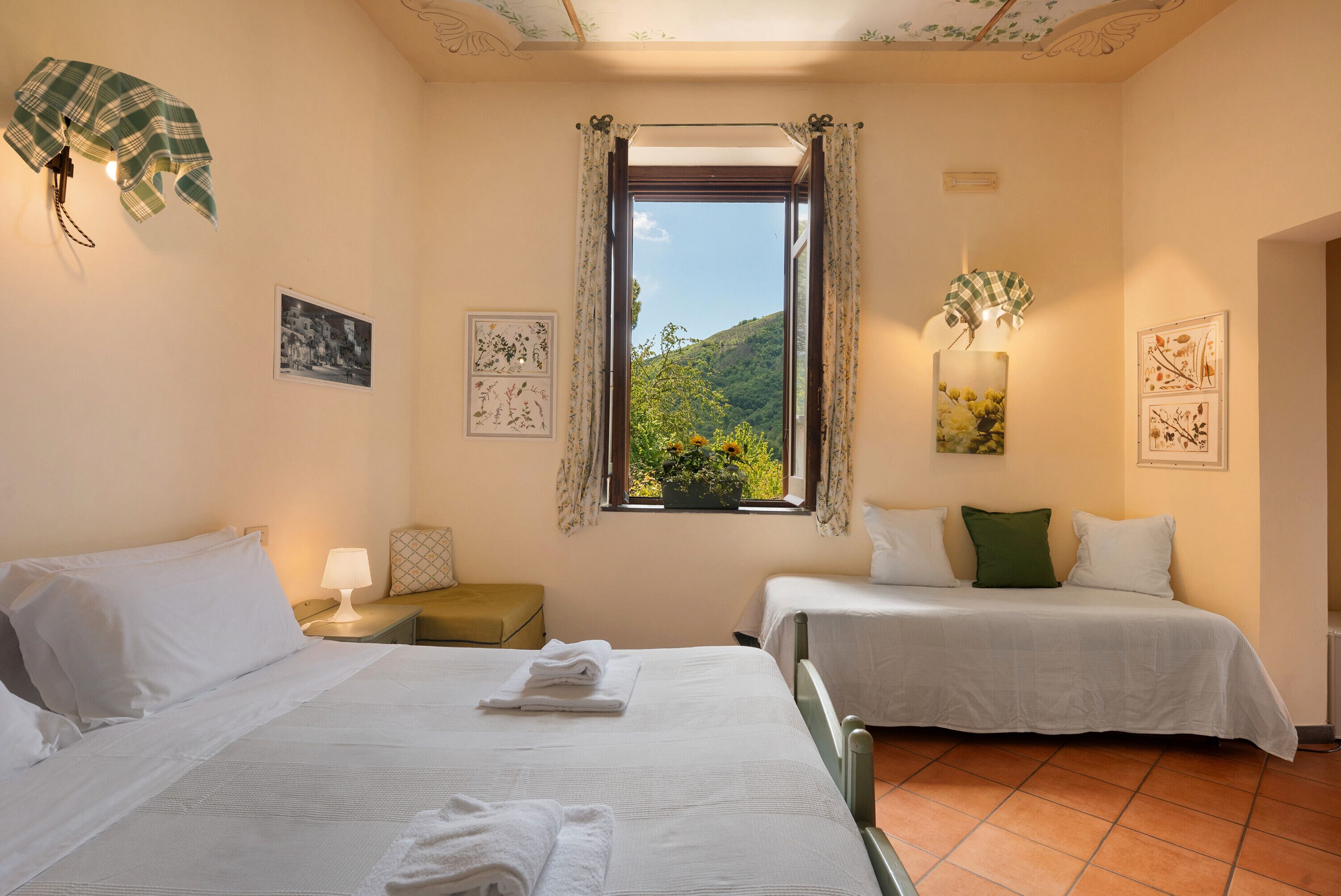 2 camere, ferro/asse da stiro, Wi-Fi gratuito, lenzuola