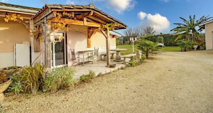 Escapade aux Pouges â Maison rĂ©novĂ©e avec jardin, Wi-Fi rapide, barbecue