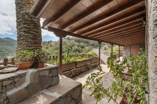 Ferienhaus 'Maria' mit Bergblick, privater Terrasse und WLAN - SilboHolidays