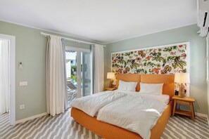 3 bedrooms, iron/ironing board, free WiFi, bed sheets - 'Vista Mar' with Sea View, Wi-Fi and Air Conditioning (Playa del Ingles)