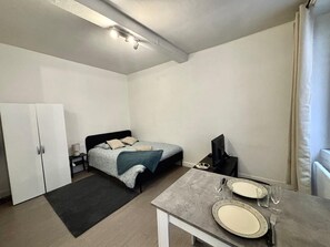 1 soverom, wi-fi og sengetøy