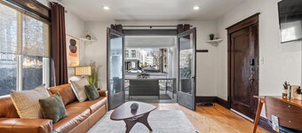 Downtown area of Salt Lake City – Close to U of U & everything else.