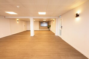 Meeting facility - Côté Lac Hostel (Neuvecelle)