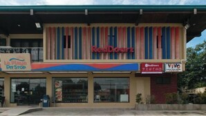 Exterior - RedDoorz @ Laiya Vivo Hotel Batangas (San Juan)