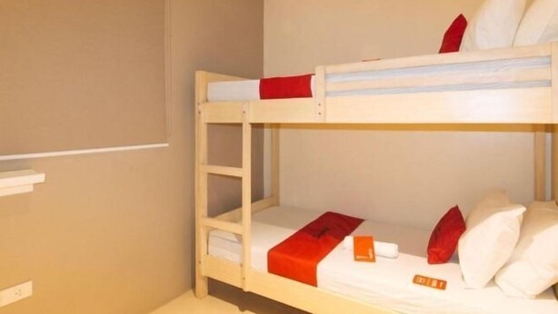 Room - RedDoorz @ Laiya Vivo Hotel Batangas (San Juan)