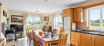 Lough Mask Fishing Lodge - Ideal for groups