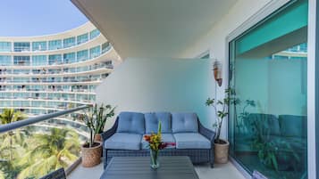 Family Apartment, Balcony, Ocean View | Balcony