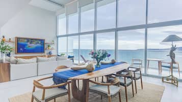 Luxury Penthouse, Ocean View | Living area | Smart TV