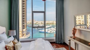 Standard Apartment, 3 Bedrooms (Apartment) - Dream Inn - SeaView: Prime Location | Beach Access (Dubai)