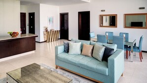 Standard Apartment, 3 Bedrooms (Apartment) | Living area - Dream Inn - SeaView: Prime Location | Beach Access (Dubai)