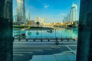 Exterior - Dream Inn - 1BR in Downtown with Fountain Views (Dubai)