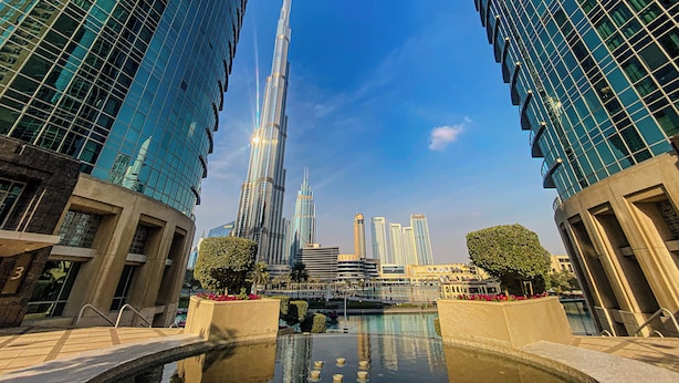 Exterior - Dream Inn - 1BR in Downtown with Fountain Views (Dubai)