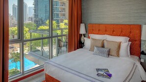 สแตนดาร์ดอพาร์ทเมนท์, 4 ห้องนอน (Apartment)