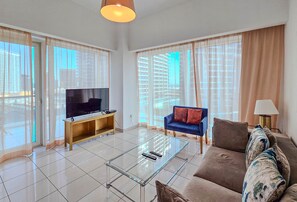 Living area - Canal View at Business Bay 1 Bedroom - Dream Inn (Dubai)