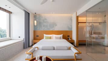 Deluxe Room, 1 King Bed (Bathtub) | In-room safe, iron/ironing board, free cots/infant beds, bed sheets