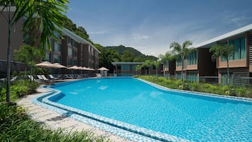 2 outdoor pools, open 8:00 AM to 8:00 PM, pool umbrellas
