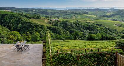 Elegant Panoramic Two-room Apartment. Treiso Belvedere Elegance, Elegant Panoramic Two Bedroom Apartment. Treiso Belved...