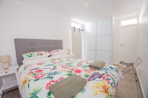 1 bedroom, iron/ironing board, free WiFi