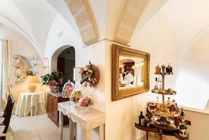 Dining - Villa Foreste (Monopoli)