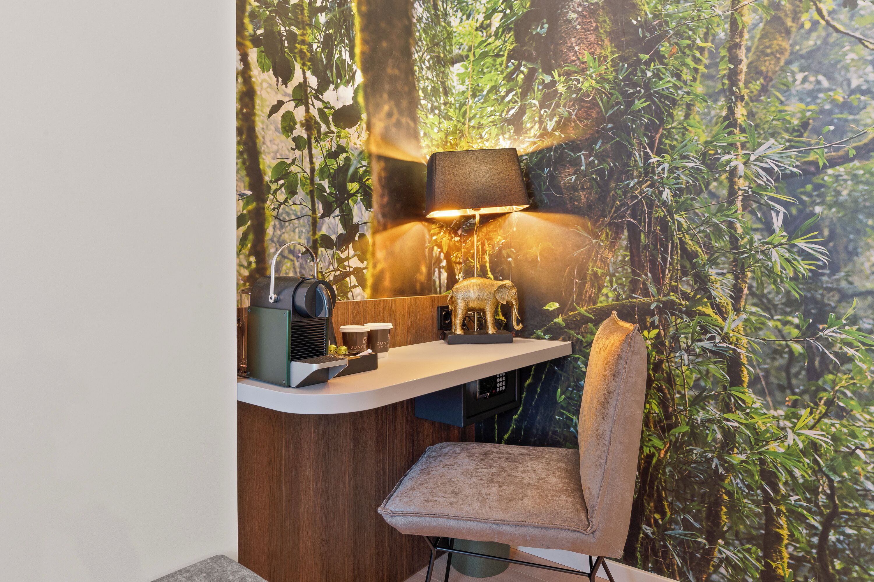 Foto - JUNGLE No5 Boutique Hotel - Stuttgart City-Center