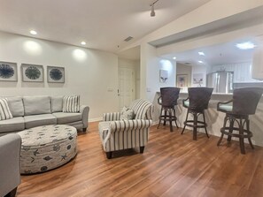 Fernseher, Musikbibliothek