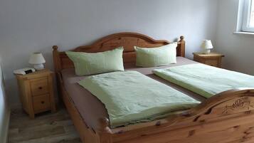 2 Schlafzimmer, WLAN, BettwÀsche