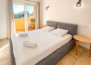 4 bedrooms, iron/ironing board, travel cot, WiFi - Villa Capanaccia Di Arasu (sainte lucie de porto-vecchio)